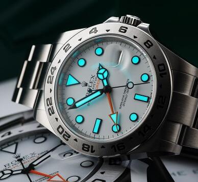 The timepiece is also suitable for global travelers.