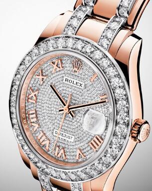 The Rolex Pearlmaster will enhance the charm of women perfectly.