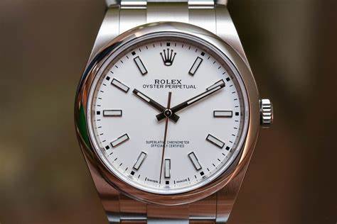 The Swiss copy Rolex is good choice for men.